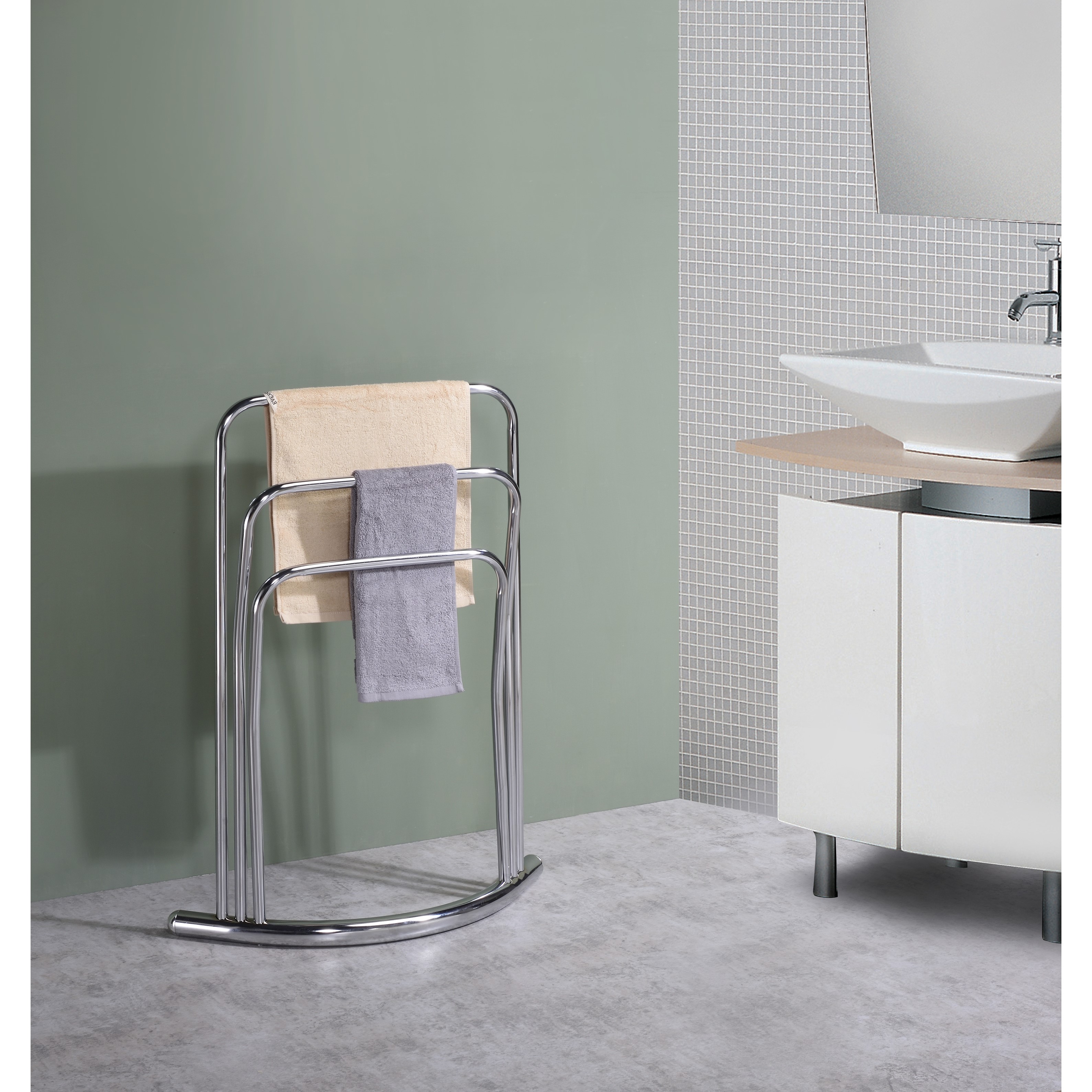 Kenneth Metal Towel Stand