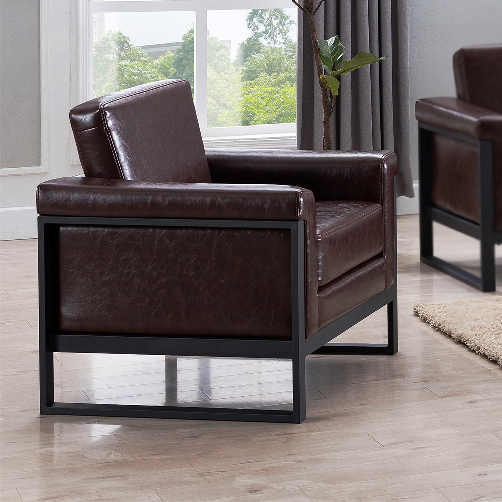 Hugo Leather Chair