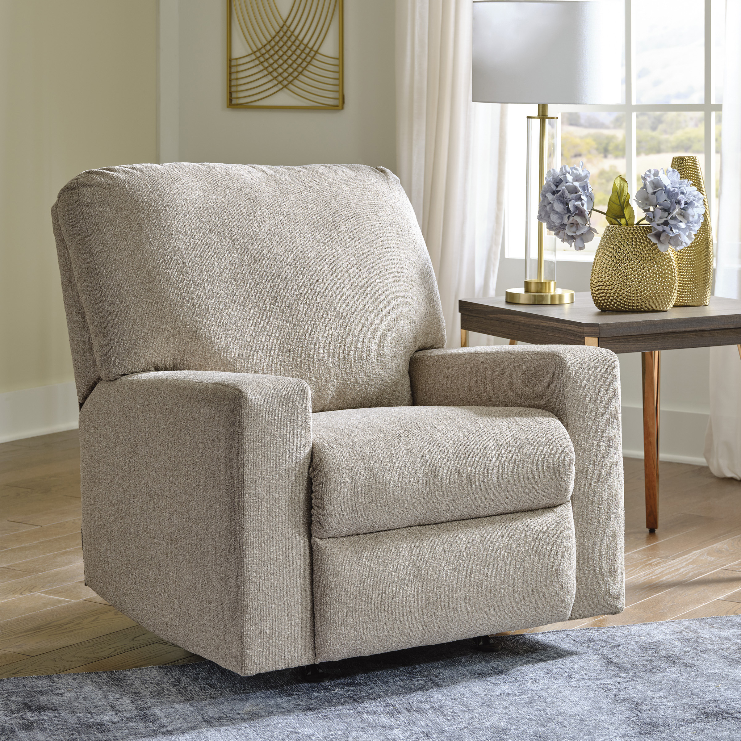 Maeve Reclining Chair (Off-White)