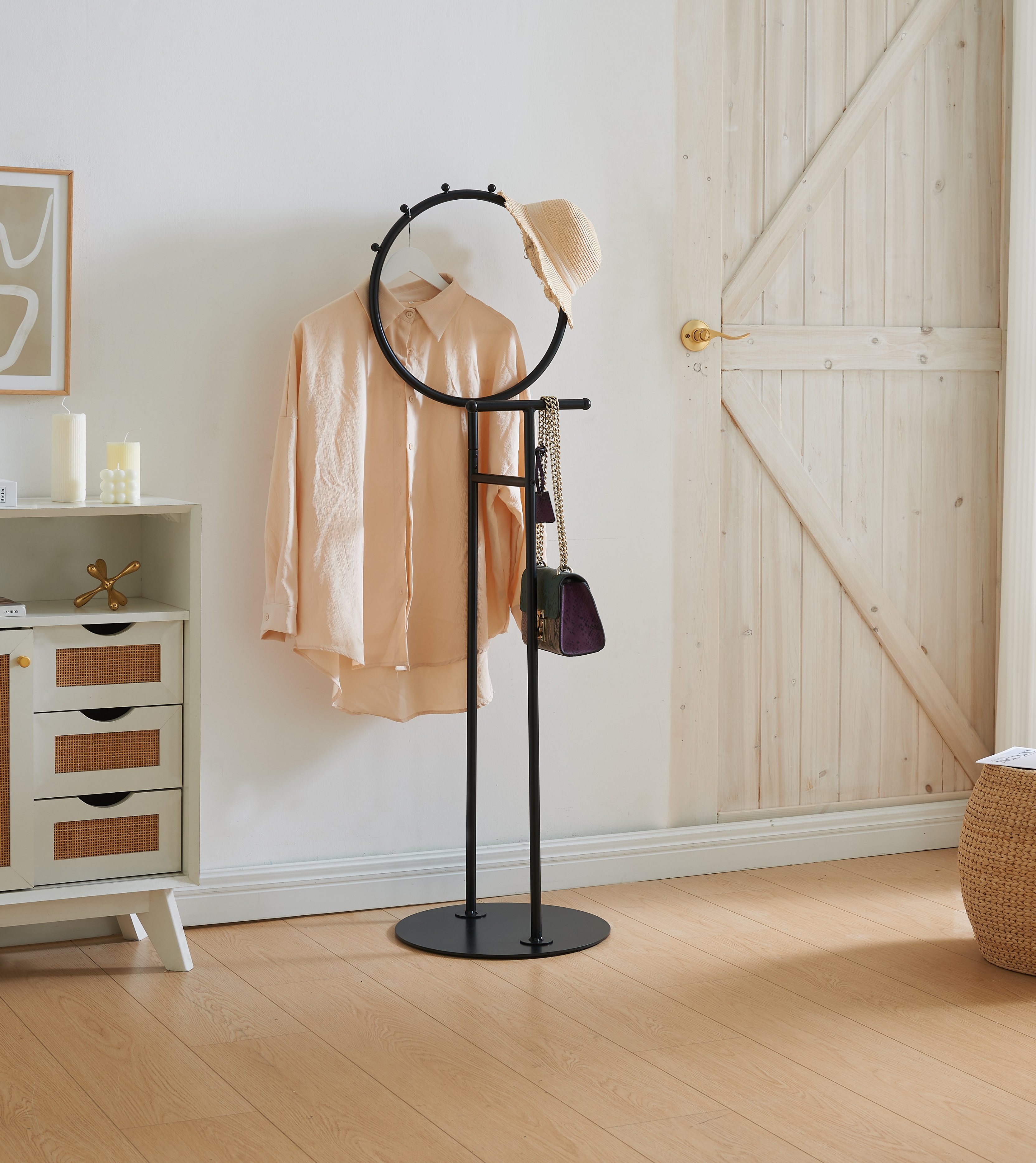 Cheska Valet Stand (Black)